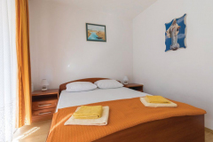 cdr297_bed_02