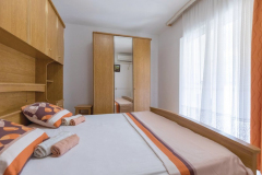cdr297_bed_03